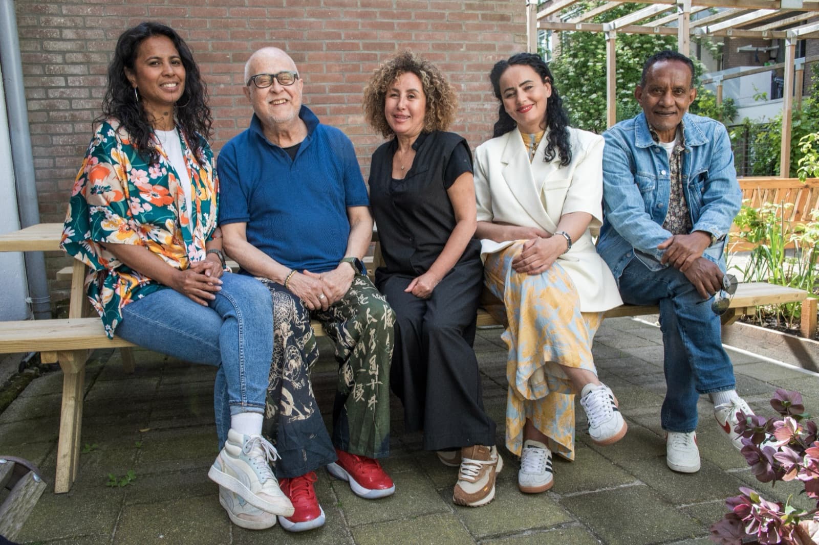 Groepsfoto van het team van Stichting Pak mijn Hand